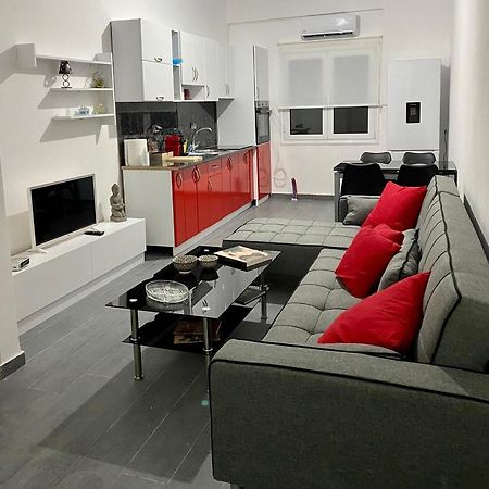 דירות קאנוני Casa Di Vittorio מראה חיצוני תמונה