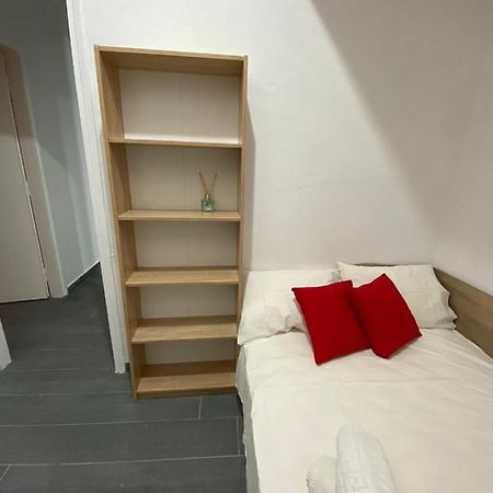 דירות קאנוני Casa Di Vittorio מראה חיצוני תמונה
