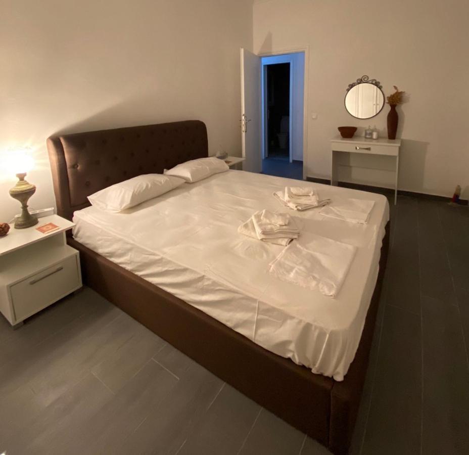 דירות קאנוני Casa Di Vittorio מראה חיצוני תמונה